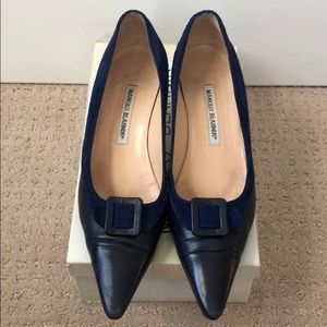 Manolo Blahnik navy suede/leather kitten heels